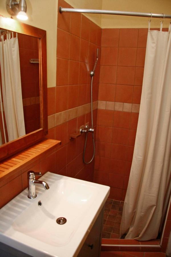 Green Tree Apartment Pecs Ngoại thất bức ảnh